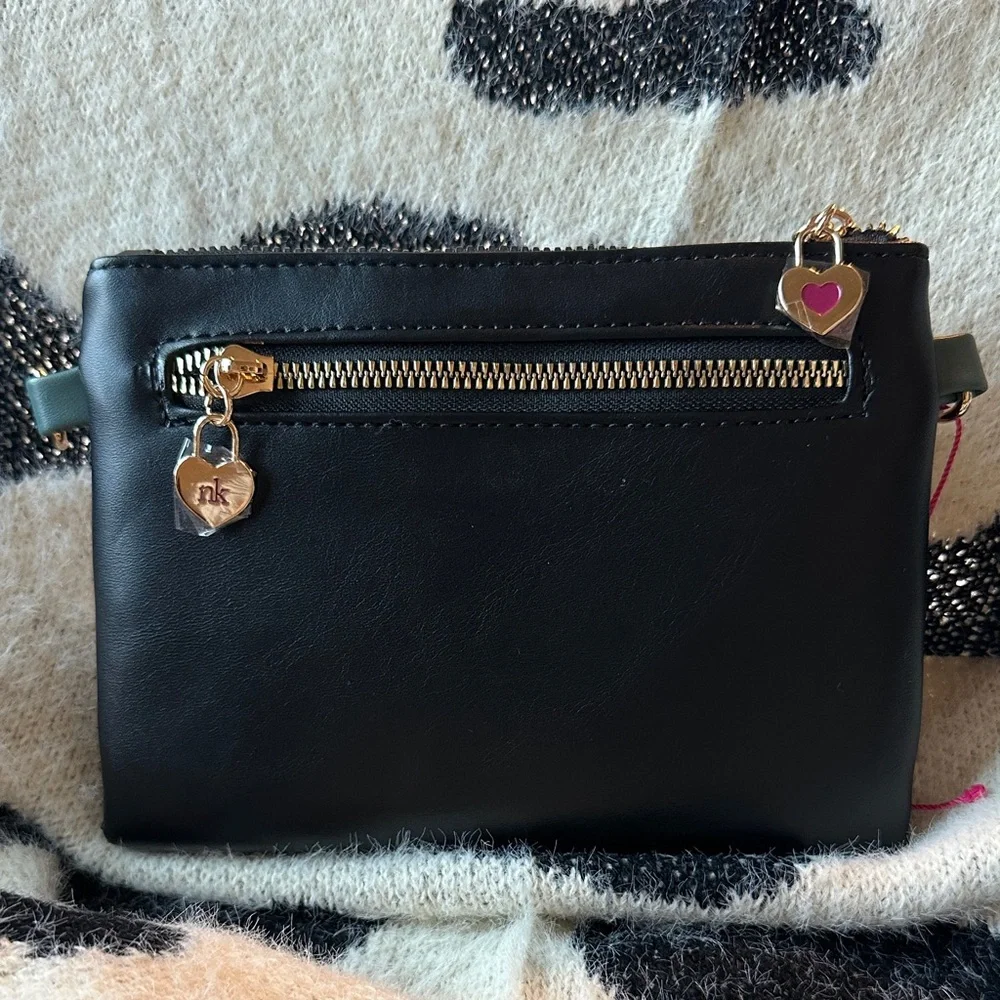 Nikky Dog Print‎ Wallet NWT
